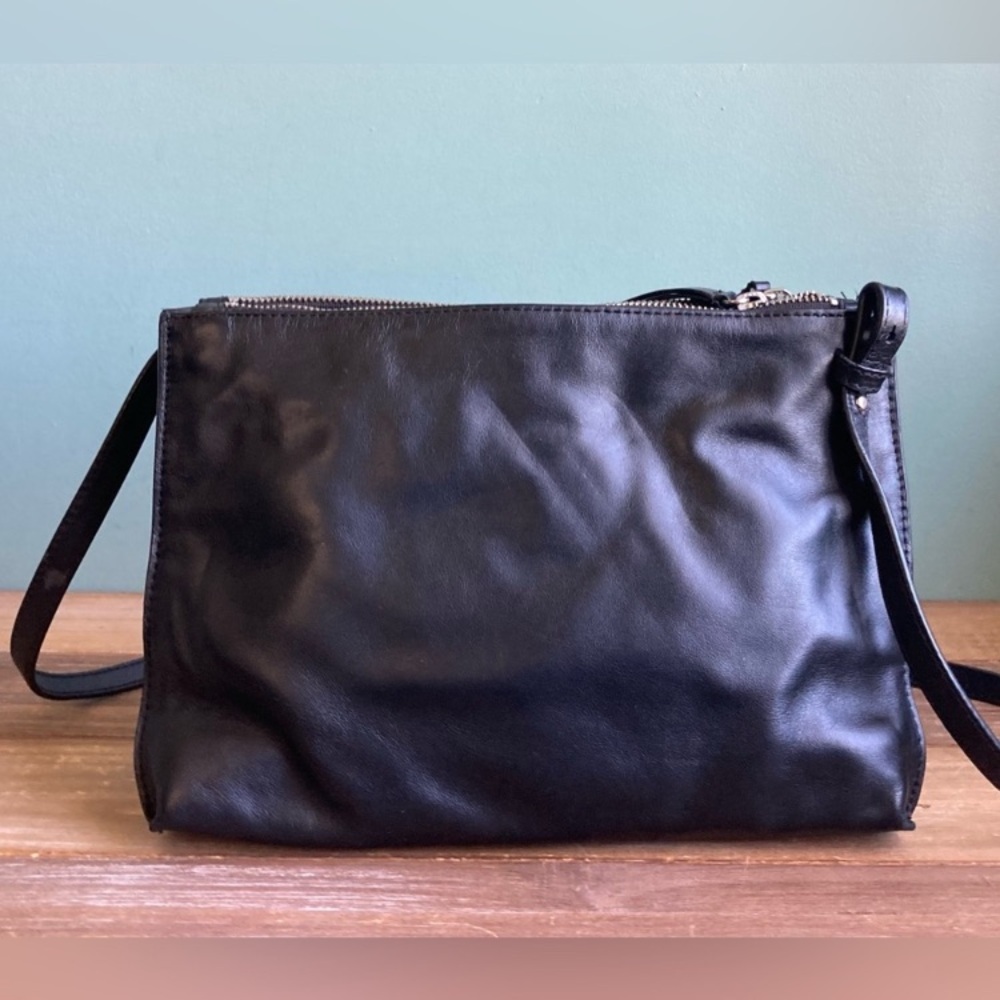 Banana Republic Black Italian Leather Double-Zip Pouch Crossbody Bag - Picture 11 of 12